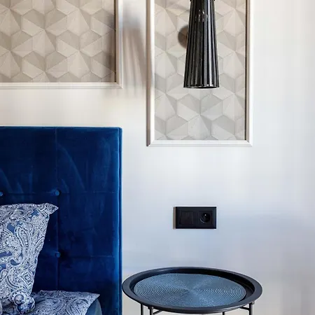 Close-urban Chic - Cozy And Modern Apartment- Jana Pawla *